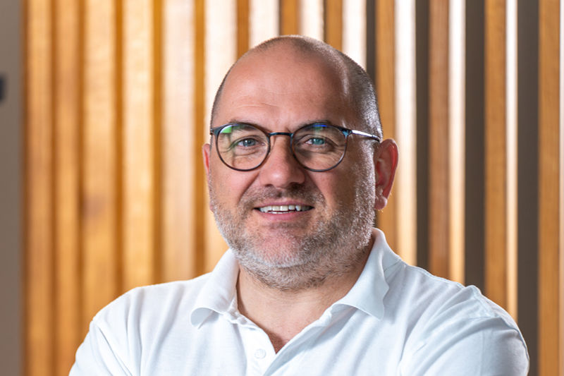 Porträt Dr. med. Hans Strasser